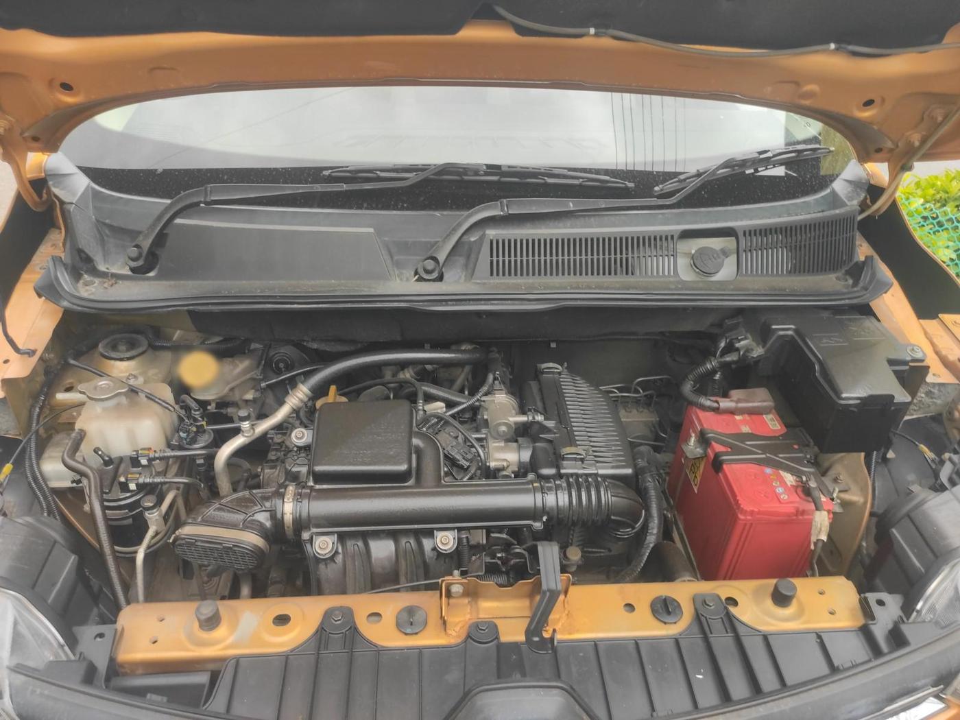 2019 Renault TRIBER RXT, Petrol, Manual, 30,622 km, exterior