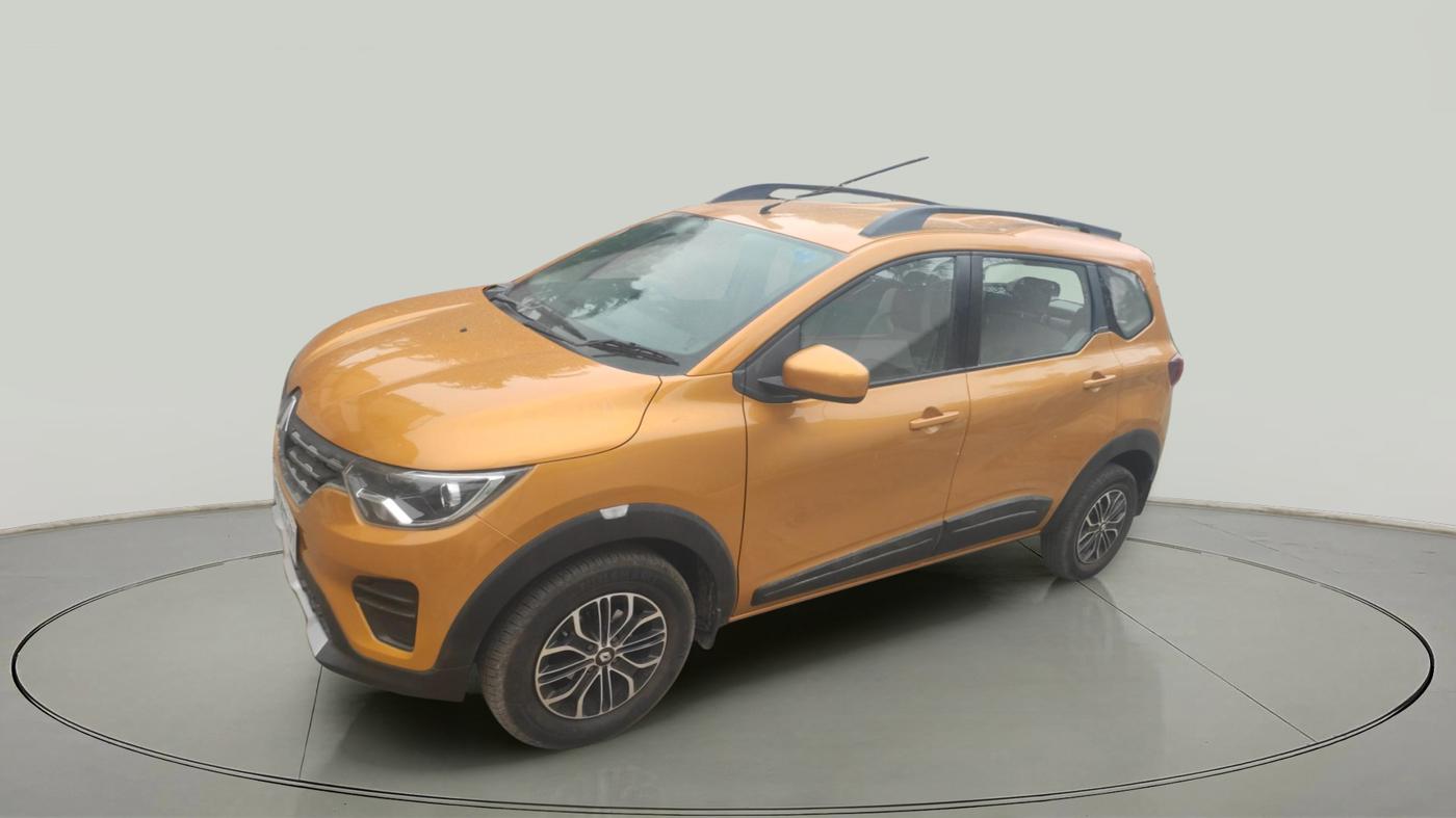 2019 Renault TRIBER RXT, Petrol, Manual, 30,622 km, exterior