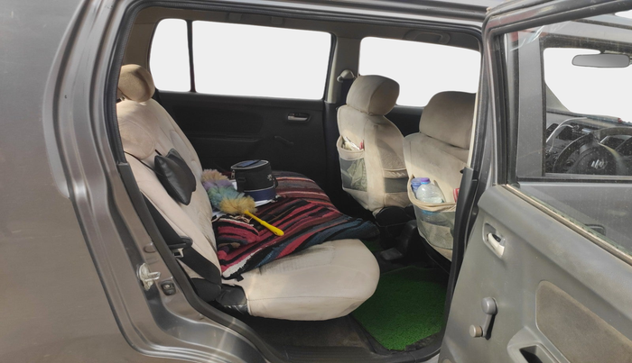 2011 Maruti Wagon R 1.0 LXI, Petrol, Manual, 1,11,232 km, interior