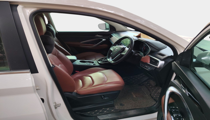 2020 MG HECTOR PLUS SHARP 1.5 PETROL TURBO DCT 6-STR, Petrol, Automatic, 73,618 km, interior