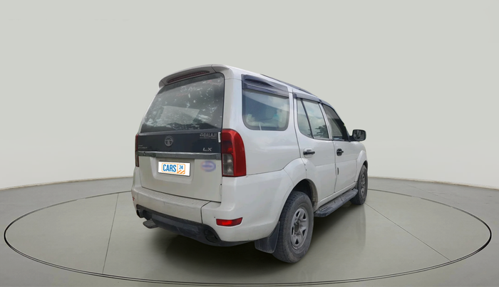 2014 Tata Safari Storme 2.2 LX 4X2, Diesel, Manual, 1,45,988 km, exterior