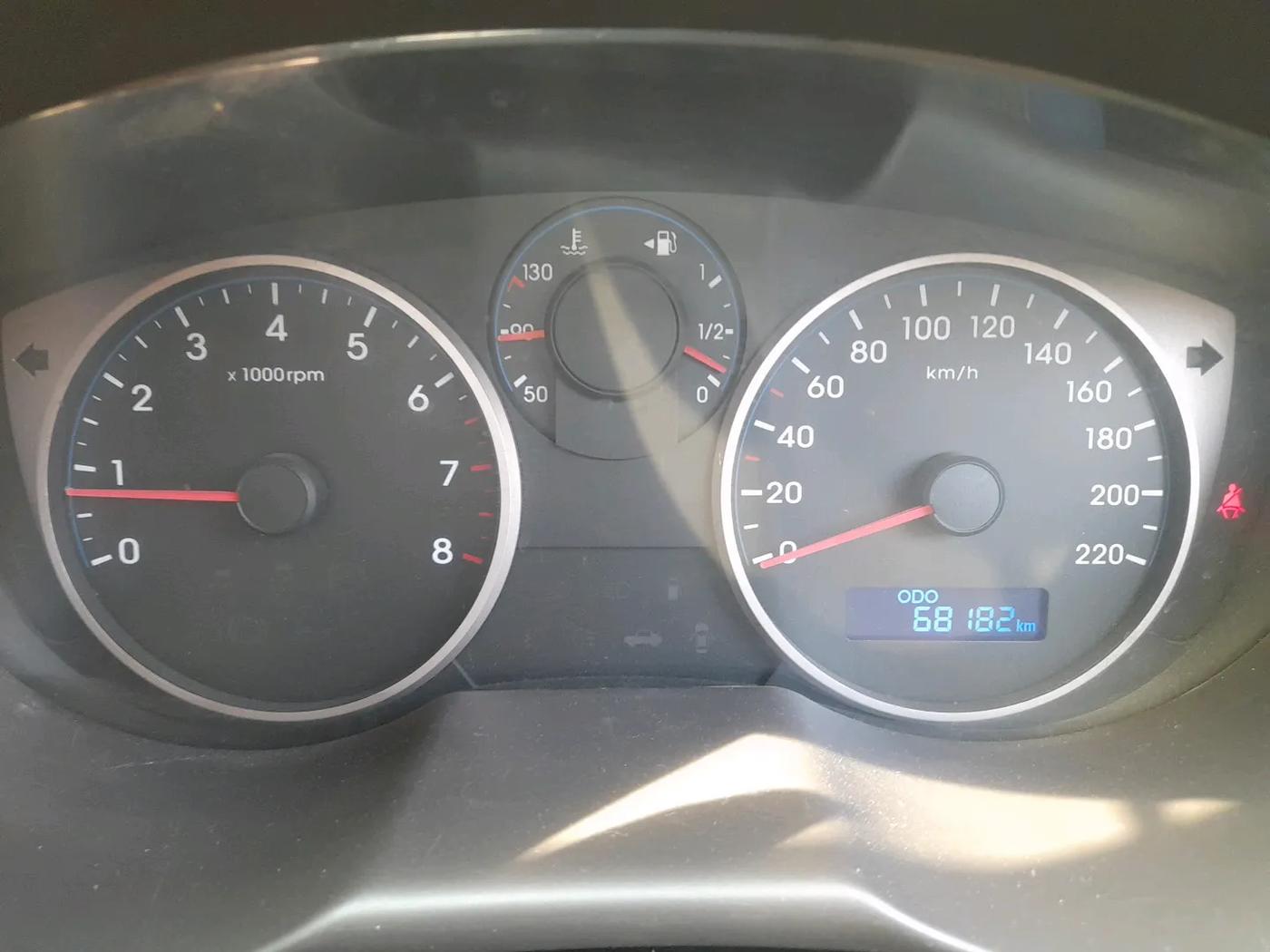 2013 Hyundai i20 MAGNA 1.2, Petrol, Manual, 68,182 km, interior
