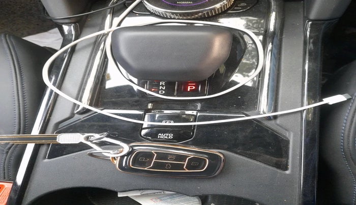 2024 Tata Harrier FEARLESS PLUS DARK EDITION AT, Diesel, Automatic, 16,278 km, interior