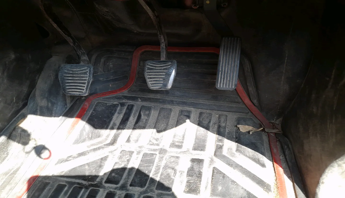 2013 Mahindra XUV500 W8, Diesel, Manual, 96,253 km, interior