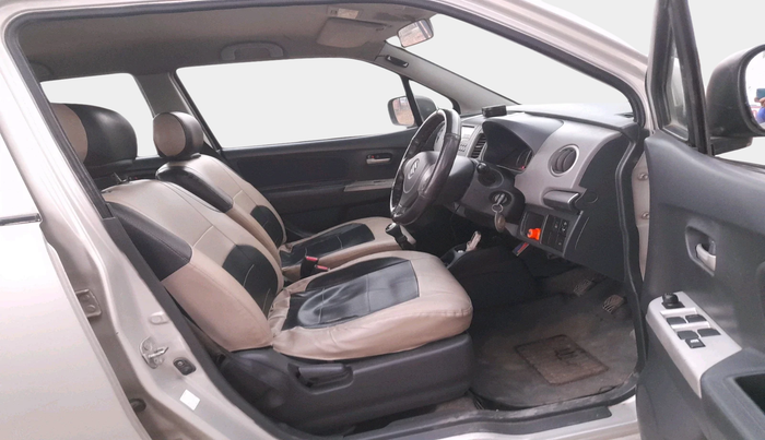 2011 Maruti Wagon R 1.0 VXI, Petrol, Manual, 1,04,739 km, interior
