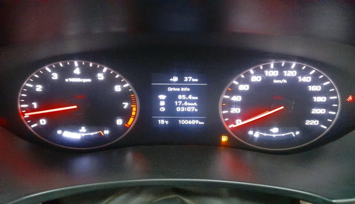 2018 Hyundai Elite i20 ASTA 1.2 (O), Petrol, Manual, 1,00,609 km, interior