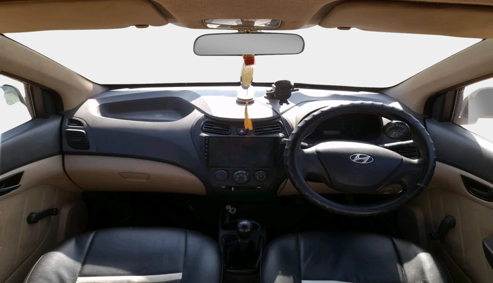 2011 Hyundai Eon D-LITE+, Petrol, Manual, 1,00,574 km, interior