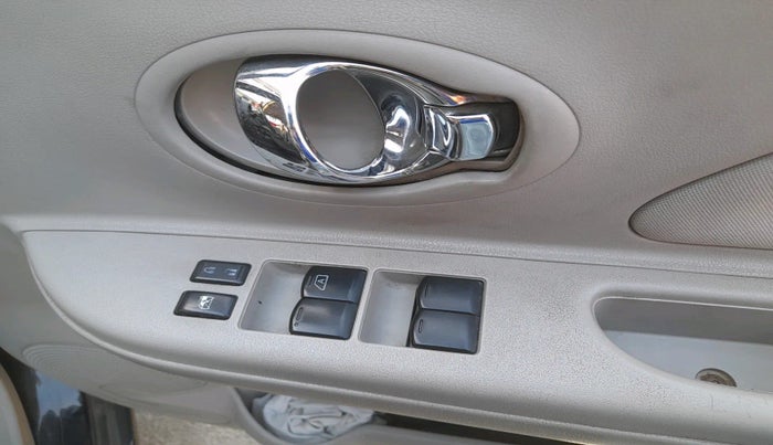 2013 Renault Pulse RXZ AIRBAGS, Diesel, Manual, 85,592 km, interior