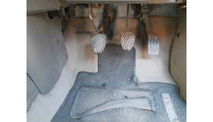 2013 Renault Pulse RXZ AIRBAGS, Diesel, Manual, 85,592 km, interior