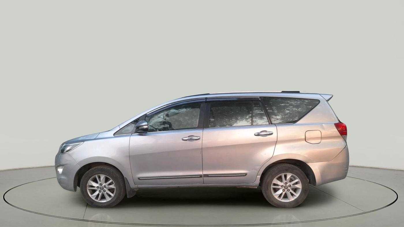 2017 Toyota Innova Crysta 2.4 VX 7 STR, Diesel, Manual, 81,042 km, exterior