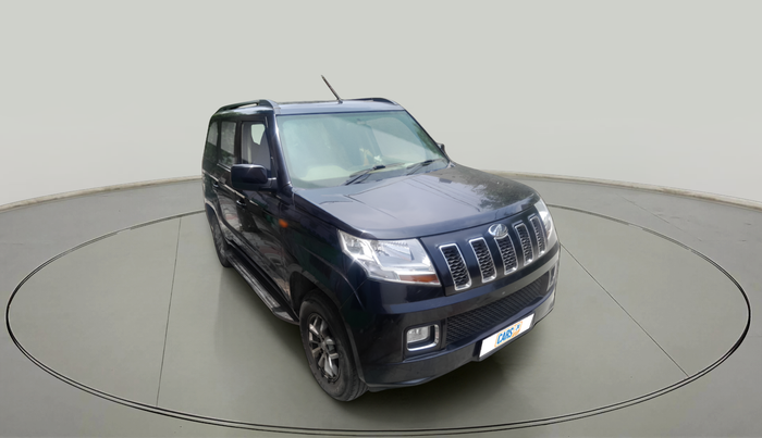 2018 Mahindra TUV300 T10, Diesel, Manual, 1,13,895 km, exterior