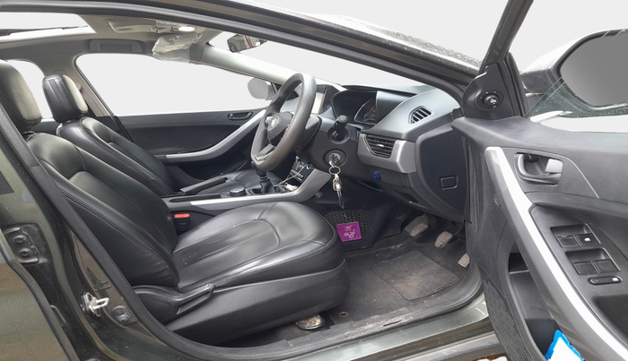 2022 Tata NEXON XM SUNROOF DIESEL, Diesel, Manual, 62,068 km, interior