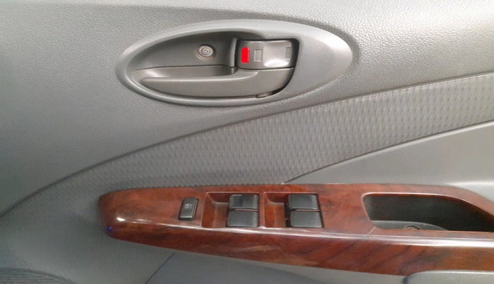 2013 Toyota Etios GD, Diesel, Manual, 1,84,479 km, interior