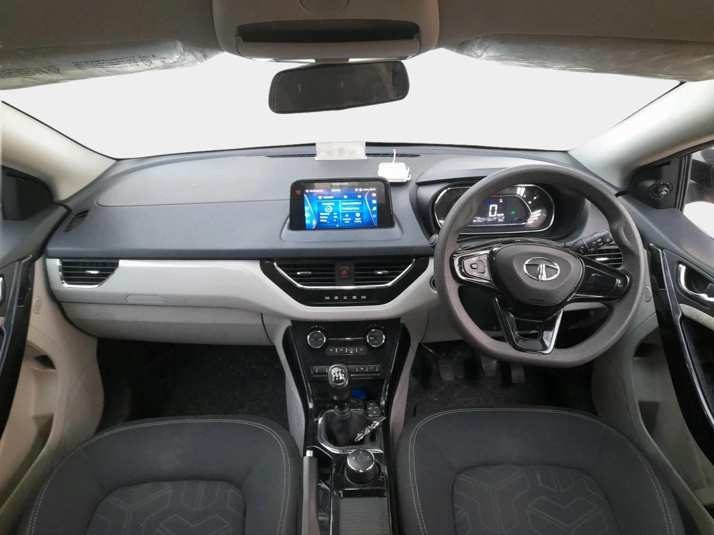 2022 Tata NEXON XZ PLUS DIESEL, Diesel, Manual, 85,742 km, interior
