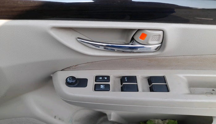 2017 Maruti Ciaz SIGMA 1.4 MT PETROL, Petrol, Manual, 1,04,369 km, interior