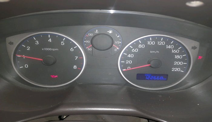 2011 Hyundai i20 SPORTZ 1.2, Petrol, Manual, 1,22,668 km, interior