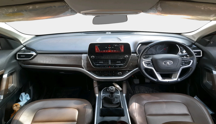 2019 Tata Harrier XZ 2.0L, Diesel, Manual, 72,740 km, interior