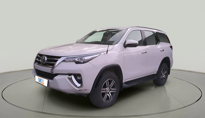 2018 Toyota Fortuner 2.8 4X2 MT, Diesel, Manual, 84,647 km, exterior