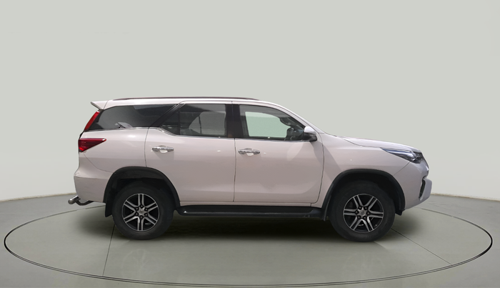 2018 Toyota Fortuner 2.8 4X2 MT, Diesel, Manual, 84,647 km, exterior