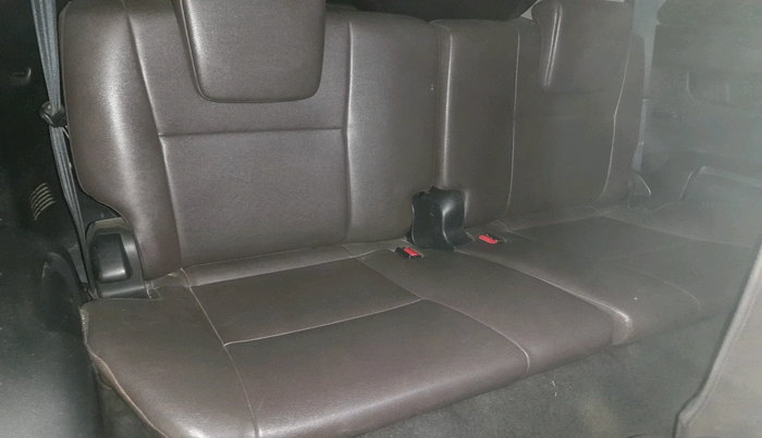 2018 Toyota Fortuner 2.8 4X2 MT, Diesel, Manual, 84,647 km, interior