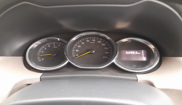 2015 Renault Duster 85 PS RXL DIESEL, Diesel, Manual, 52,953 km, interior