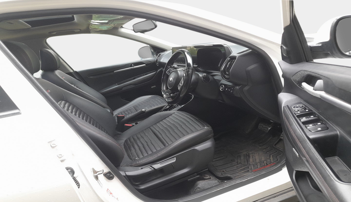2020 KIA SONET GTX PLUS 1.5 AT, Diesel, Automatic, 87,960 km, interior