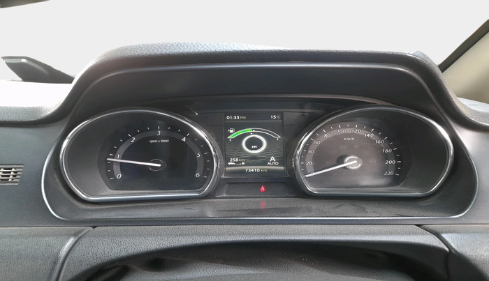 2018 Tata Hexa XT 4X2 7 STR, Diesel, Manual, 73,410 km, interior