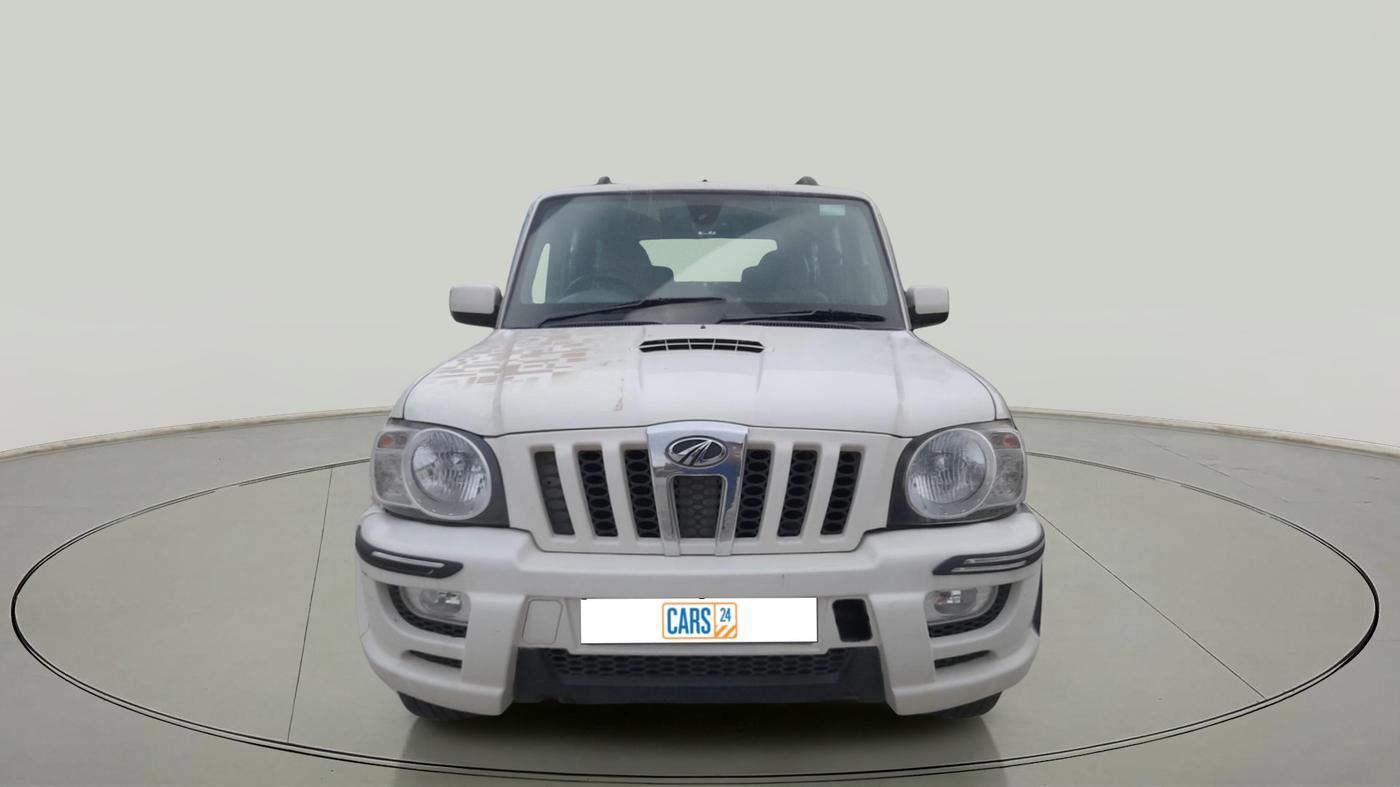 2013 Mahindra Scorpio VLX 2WD AIRBAG BS-III, Diesel, Manual, 52,176 km, exterior