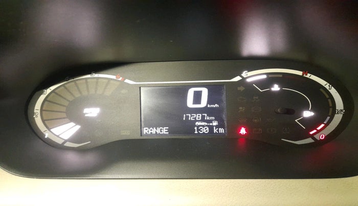 2022 Nissan MAGNITE XE, Petrol, Manual, 17,287 km, interior