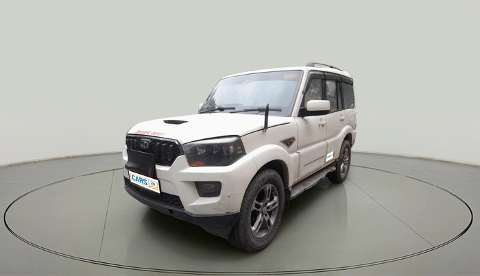 2016 Mahindra Scorpio S10, Diesel, Manual, 97,906 km, exterior
