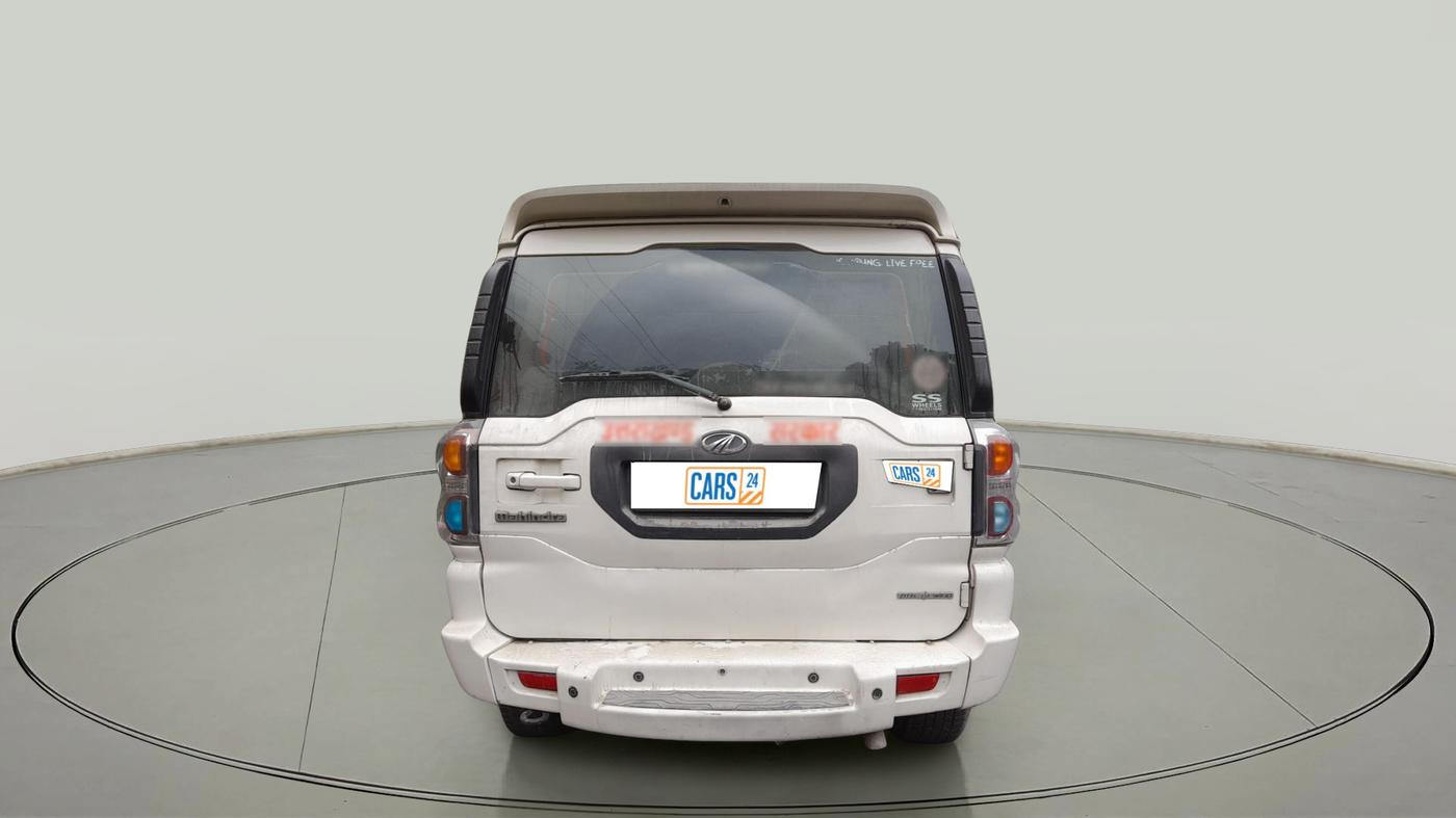 2016 Mahindra Scorpio S10, Diesel, Manual, 97,906 km, exterior