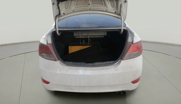 2013 Hyundai Verna FLUIDIC 1.6 CRDI SX, Diesel, Manual, 1,31,470 km, exterior