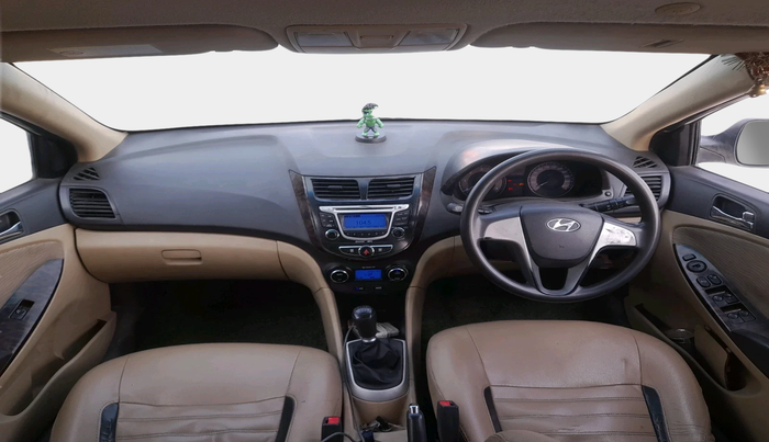 2013 Hyundai Verna FLUIDIC 1.6 CRDI SX, Diesel, Manual, 1,31,470 km, interior