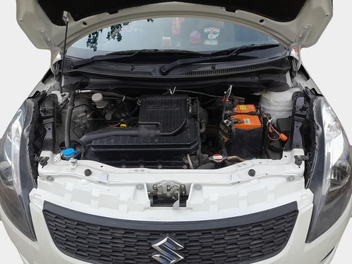 2015 Maruti Swift VXI, Petrol, Manual, 91,323 km, exterior