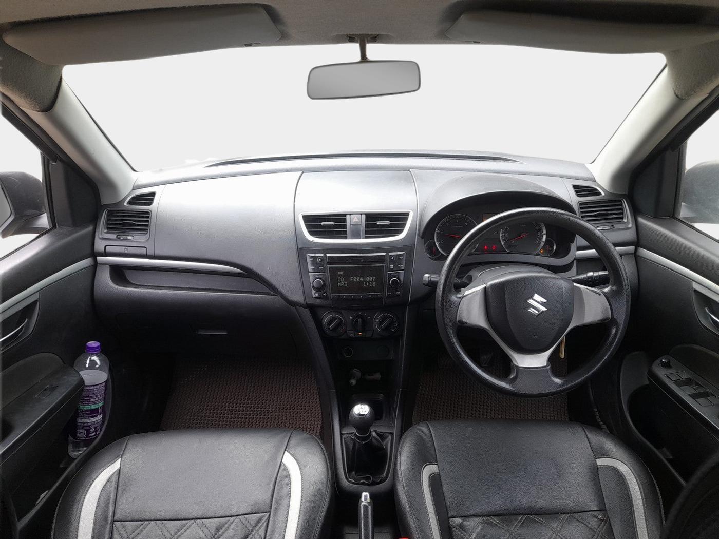 2013 Maruti Swift VDI, Diesel, Manual, 1,17,628 km, interior