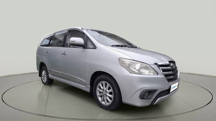 2014 Toyota Innova 2.5 VX 7 STR, Diesel, Manual, 2,30,118 km, exterior
