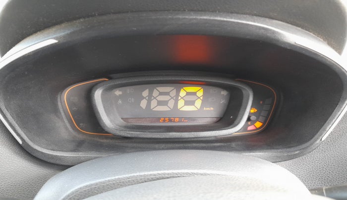 2016 Renault Kwid RXL, Petrol, Manual, 25,781 km, interior