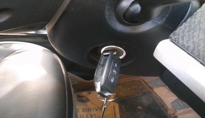 2024 Tata NEXON PURE 1.2 PETROL, Petrol, Manual, 13,364 km, interior