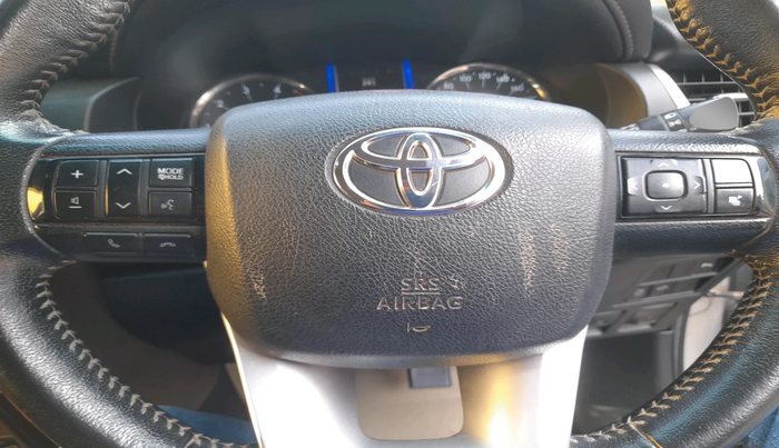 2017 Toyota Fortuner 2.8 4X2 MT, Diesel, Manual, 1,11,744 km, interior