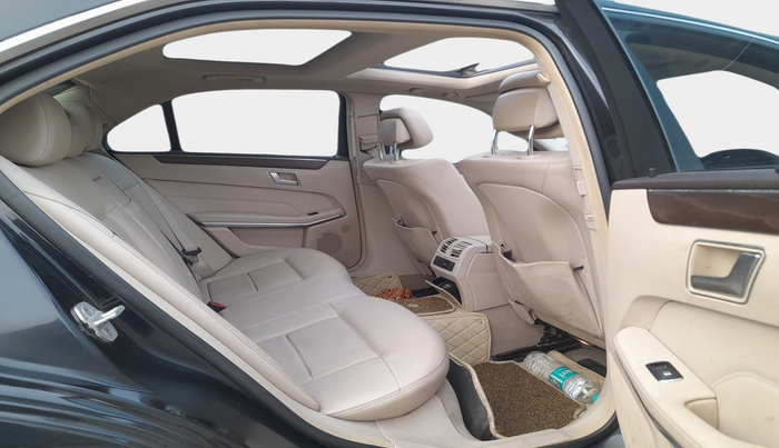 2014 Mercedes Benz E Class E 250 CDI AVANTGARDE, Diesel, Automatic, 1,18,403 km, interior
