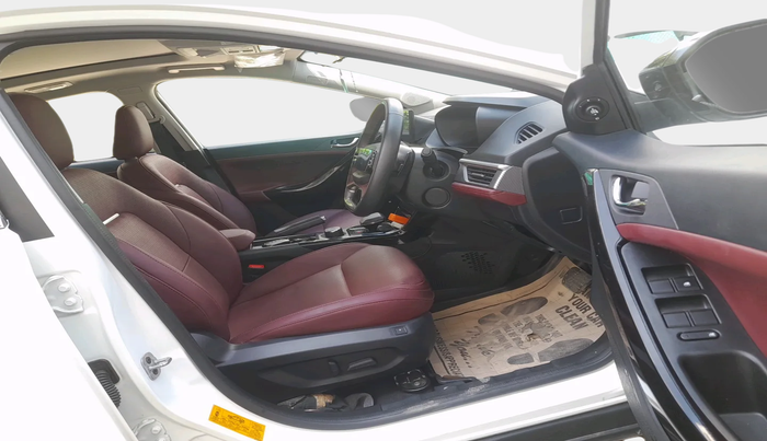 2024 Tata Curvv Accomplished S 1.2 Petrol 7DCA, Petrol, Automatic, 19,200 km, interior