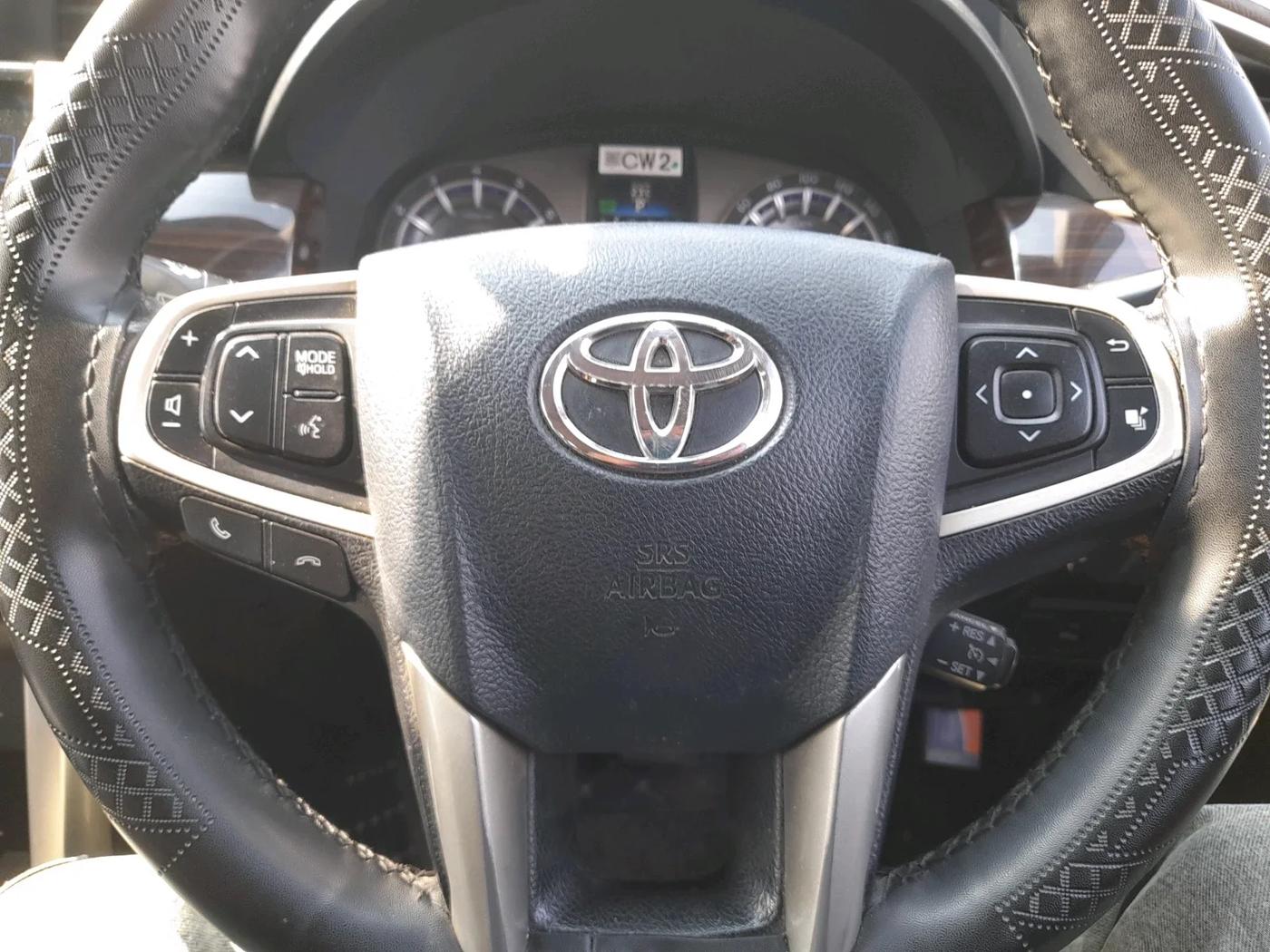 2016 Toyota Innova Crysta 2.7 ZX AT 7 STR, Petrol, Automatic, 1,31,142 km, interior