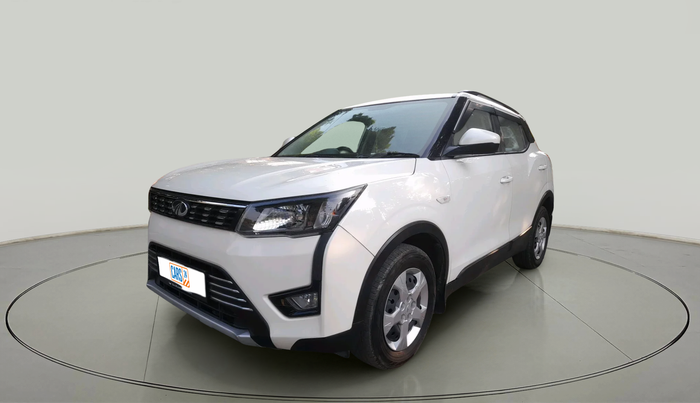 2019 Mahindra XUV300 W6 1.2 PETROL, Petrol, Manual, 55,310 km, exterior