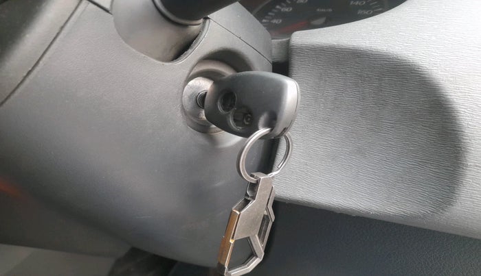 2013 Renault Duster 85 PS RXE DIESEL, Diesel, Manual, 1,26,737 km, interior