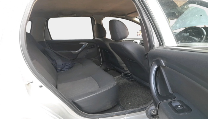 2013 Renault Duster 85 PS RXE DIESEL, Diesel, Manual, 1,26,737 km, interior