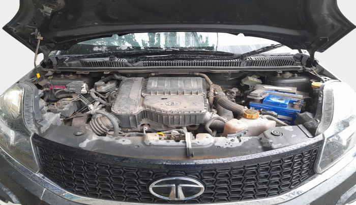 2017 Tata NEXON XT DIESEL, Diesel, Manual, 74,410 km, exterior