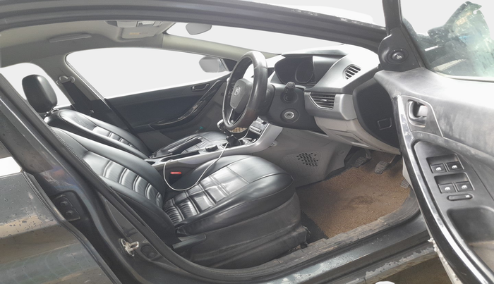 2017 Tata NEXON XT DIESEL, Diesel, Manual, 74,410 km, interior
