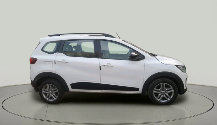 2022 Renault TRIBER RXZ, Petrol, Manual, 56,841 km, exterior