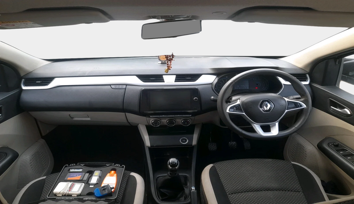 2022 Renault TRIBER RXZ, Petrol, Manual, 56,841 km, interior