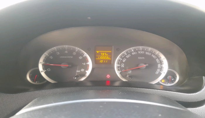 2013 Maruti Swift VXI, Petrol, Manual, 1,10,223 km, interior